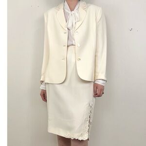 Vintage 90s Kasper Cream Bridal Skirt and Blazer Suit